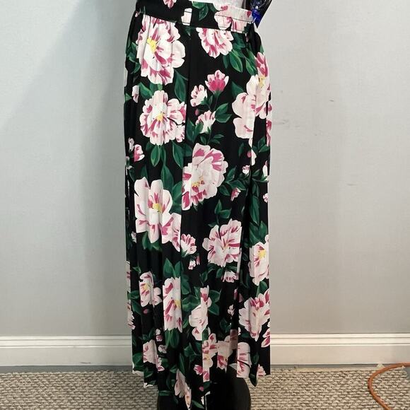 On 34th Skirt size Small Black Pink Green Floral Tulips Pleated Mid Tropical - Picture 6 of 9